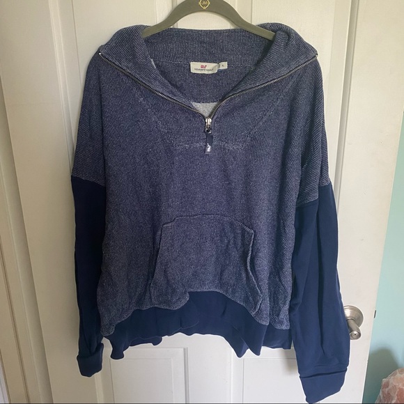Vineyard Vines navy blue quarter zip sweatshirt - Picture 2 of 7